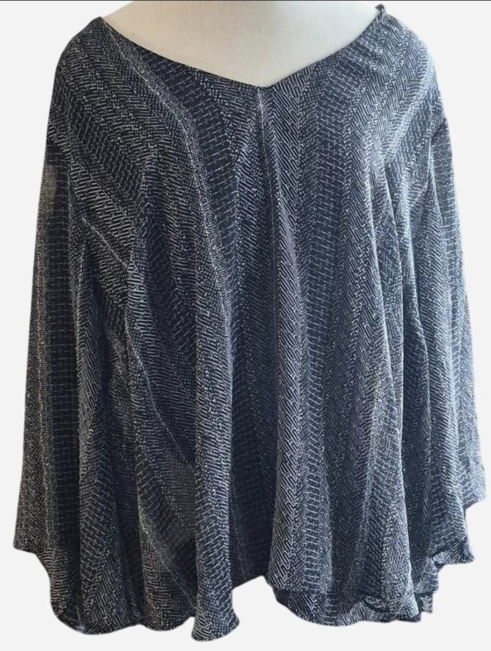 Women's Black & White Flowy Top